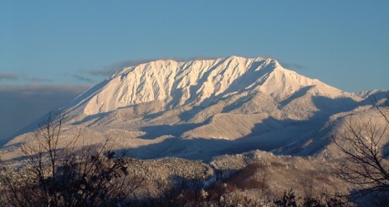 19大山雪景色