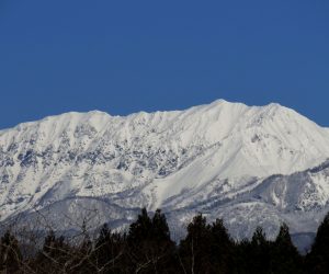 3/23 大山南の壁全景