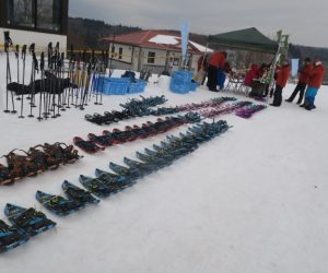 雪恋祭りスノーシュー体験　14　2日目のスノーシュウ整列