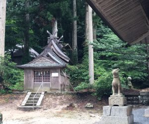 足王神社３