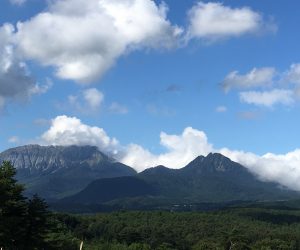 三平山麓から